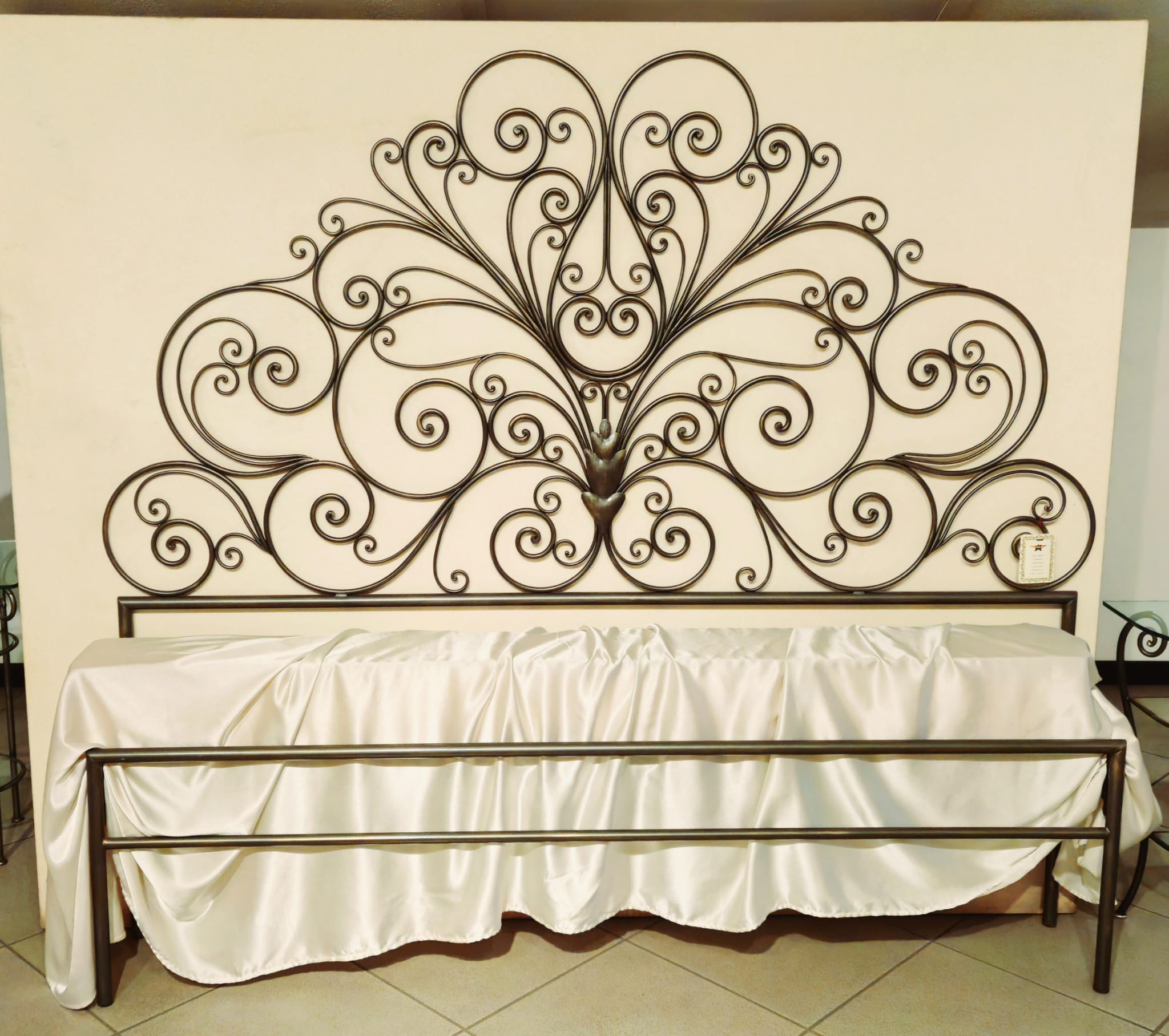Wrought iron Bed Art. 210 Mod. Farfalla on promotion