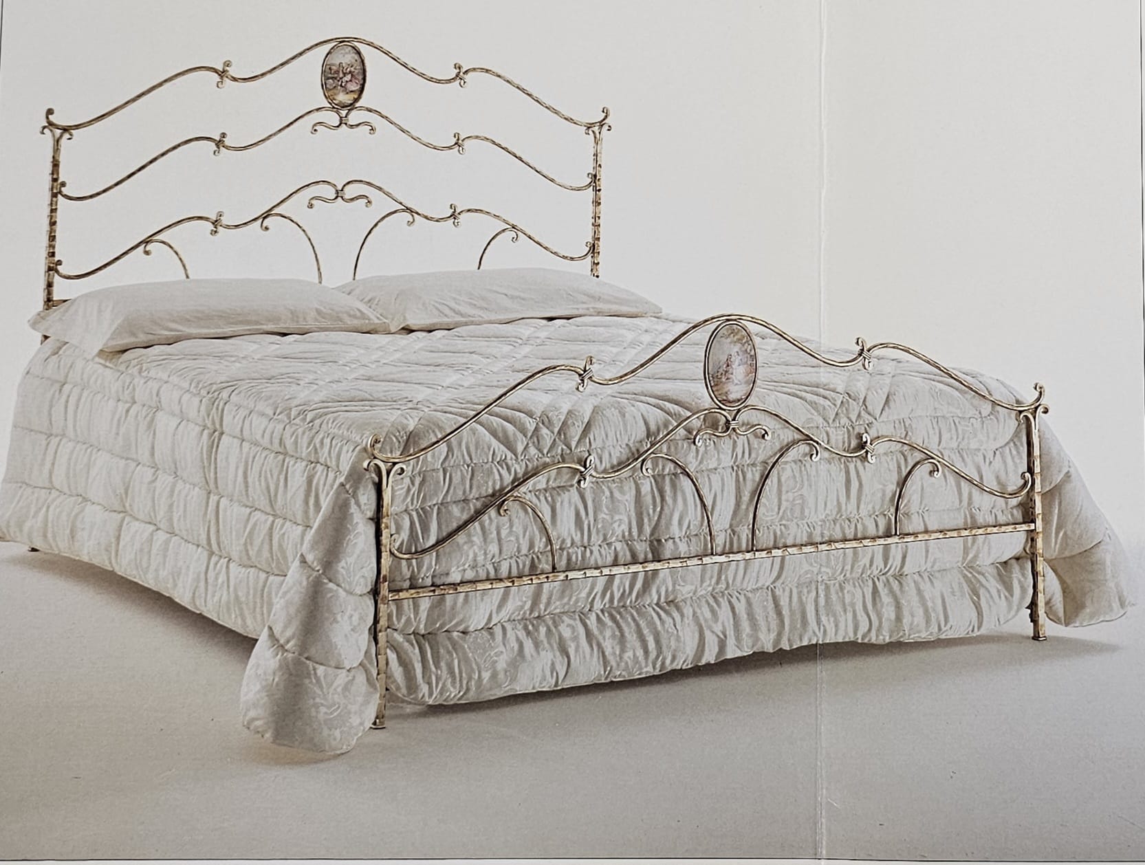 Wrought iron Bed Art. 297 Arles on promotion