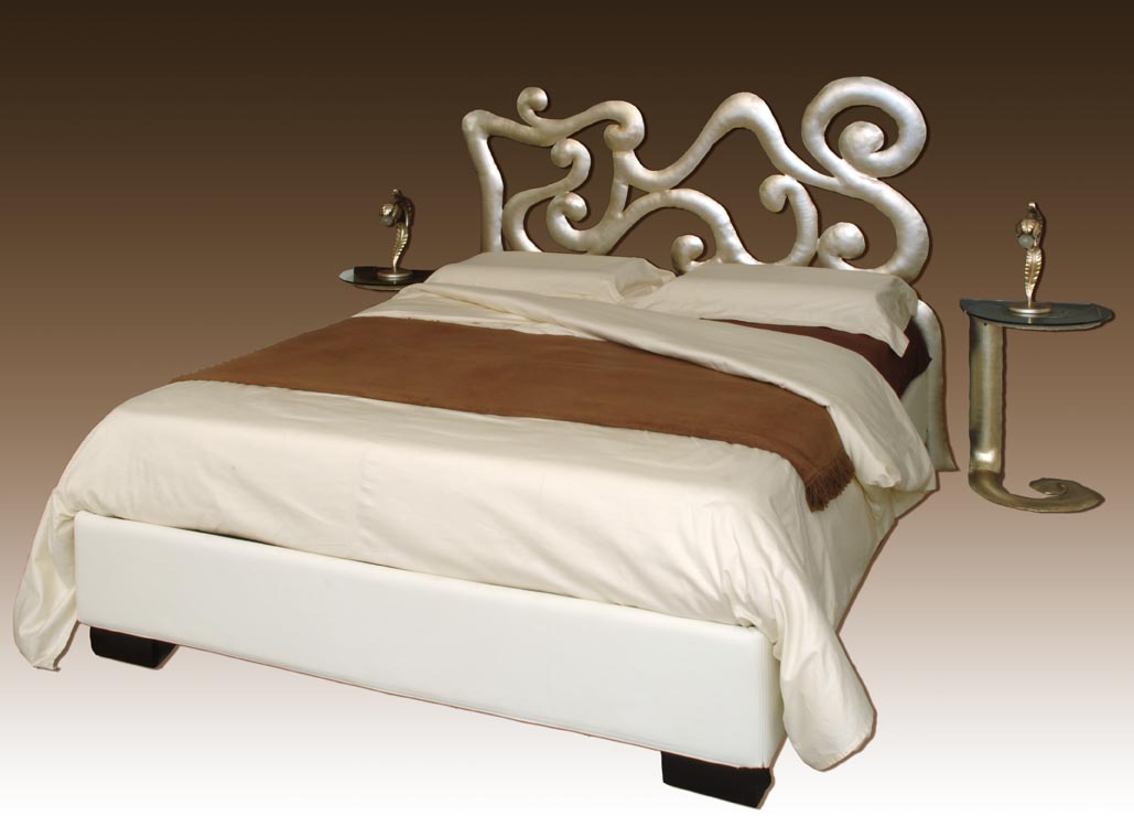 Wrought iron Bed Art. 503 Libertà on promotion